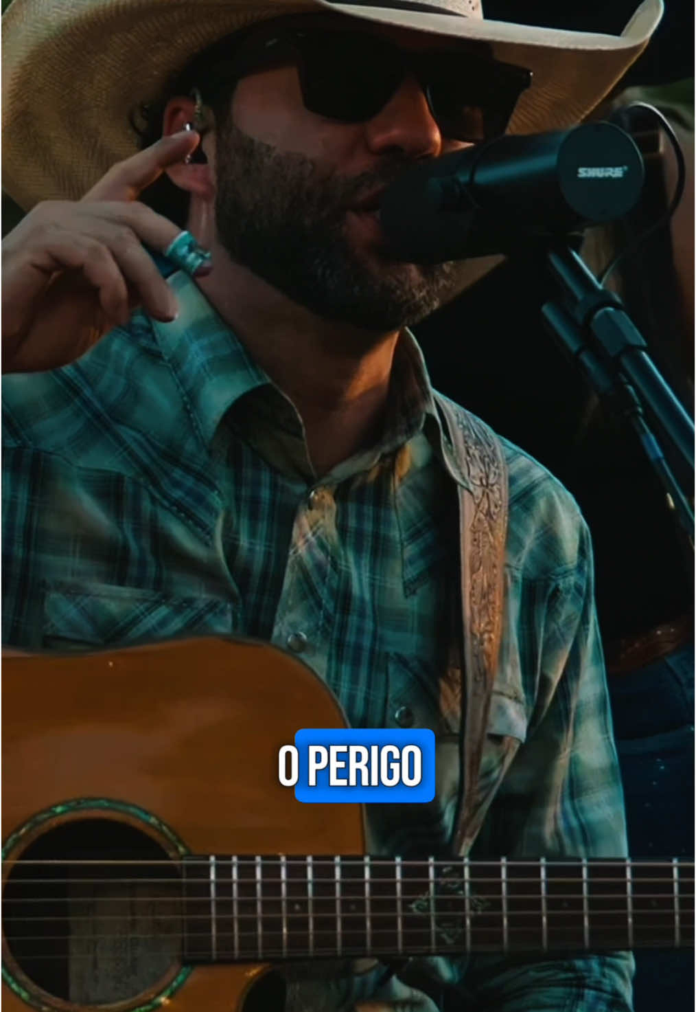 Essa é brabaaaa 🔥🔥🔥 “Sistema Antigo” é o nome dela. #countrymusic #countrymusicbrazil #sertanejo #caipira #aovivo #musicasertaneja #rancho #caipira 