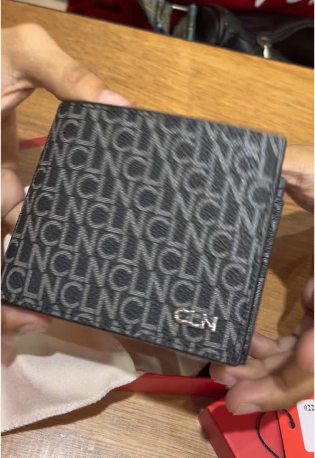 Sobrang ganda! @CLNph #wallet #cln #clnph #quality #classic #men #women #walletformen #walletforwomen #christmas #christmasgift #fyp #fyppppppppppppppppppppppp 