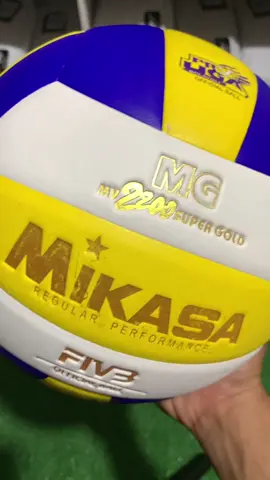 bola volly mikasa super gold premium masih ready size 5...!!! #viral #fyppppppppppppppppppppppp #voli #volly #tarkamvoli 