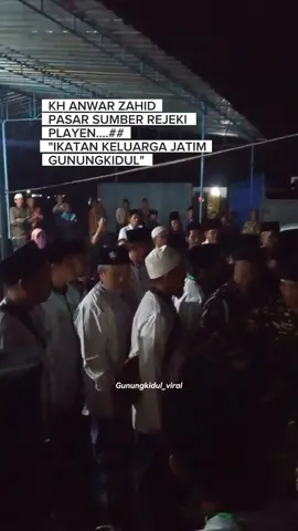 Pengawalan ketat kedatangan KH Anwar Zahid ,pengajian yg di gelar oleh Ikatan Keluarga Jatim yg di Gunungkidul dilaksanakan di Pasar Sumber Rejeki Playen di hadiri jamaah dari berbagai wilayah #musimudan #mendungtanpoudan #viraltiktok #gunungkidulvibes #gunungkidulviral #gunungkiduljogja #gunungkidulupdate #gunungkidul #virall #gunungkidulhandayani #gunungkidul24jam #gunungkidul24jam🔥 #polsekplayen #khanwarzahid #pengajiananwarzahid 