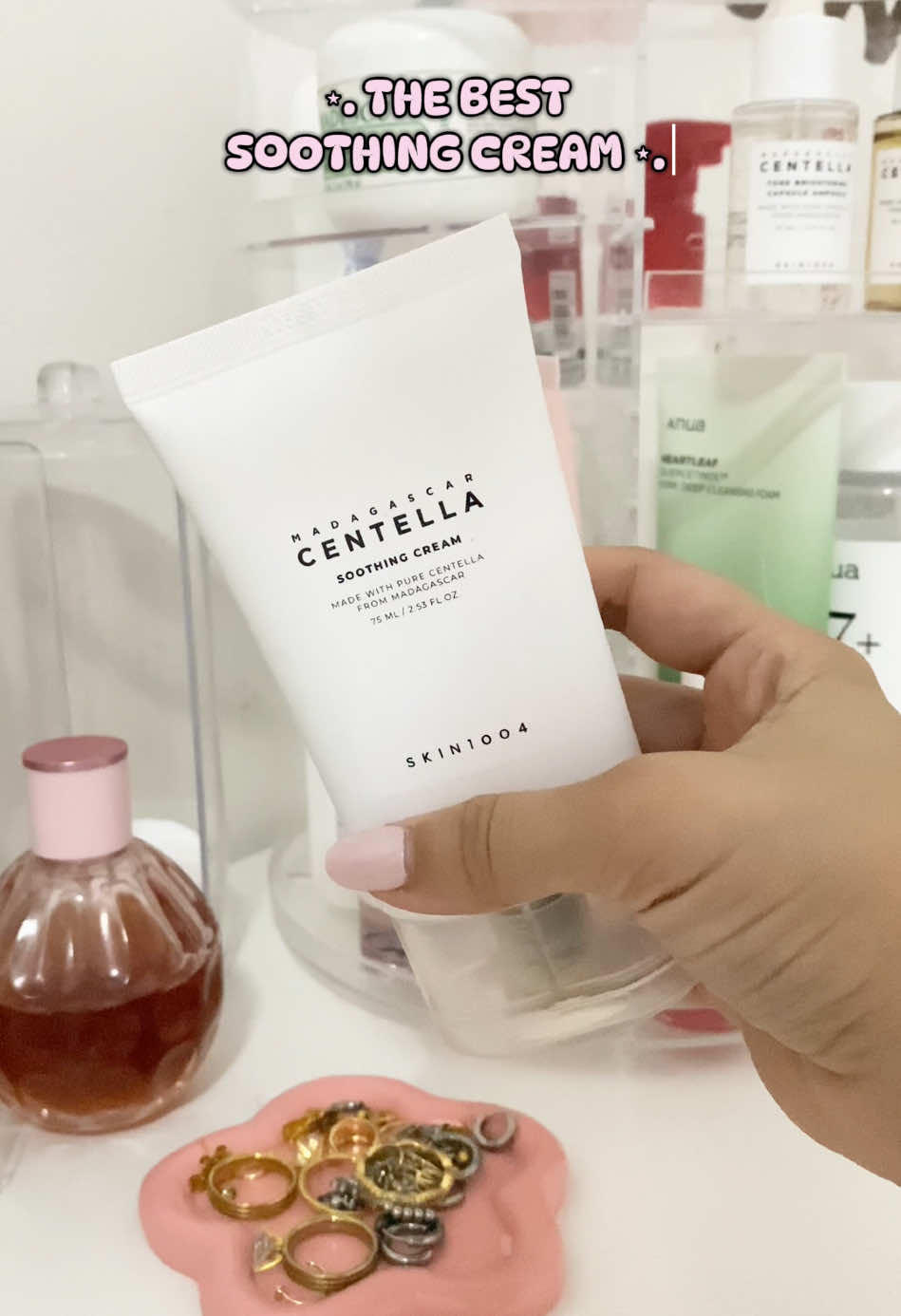 The best soothing cream /moisturizer : skin 1004 centella madagascar 🧴 @SKIN1004 Official  #centellaasiatica #centellaskincare #centellamoisturizer #soothingcream #thebestmoisturizer #thebestsoothingcream #centellaskin1004 #skin1004 #centellamadagascar #skin1004skincare #skincare #koreanskincare #kskincare #wonyoungism #beauty #kbeauty #fyp 