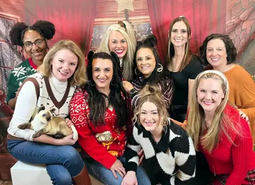 JC Penney’s Photo Shoot Christmas Party 🎄🎅🏻🤣😂 #jcpenneyphotoshoot #awkward #christmas #jcpenney #christmasparty @Ashley Tate Swaim 