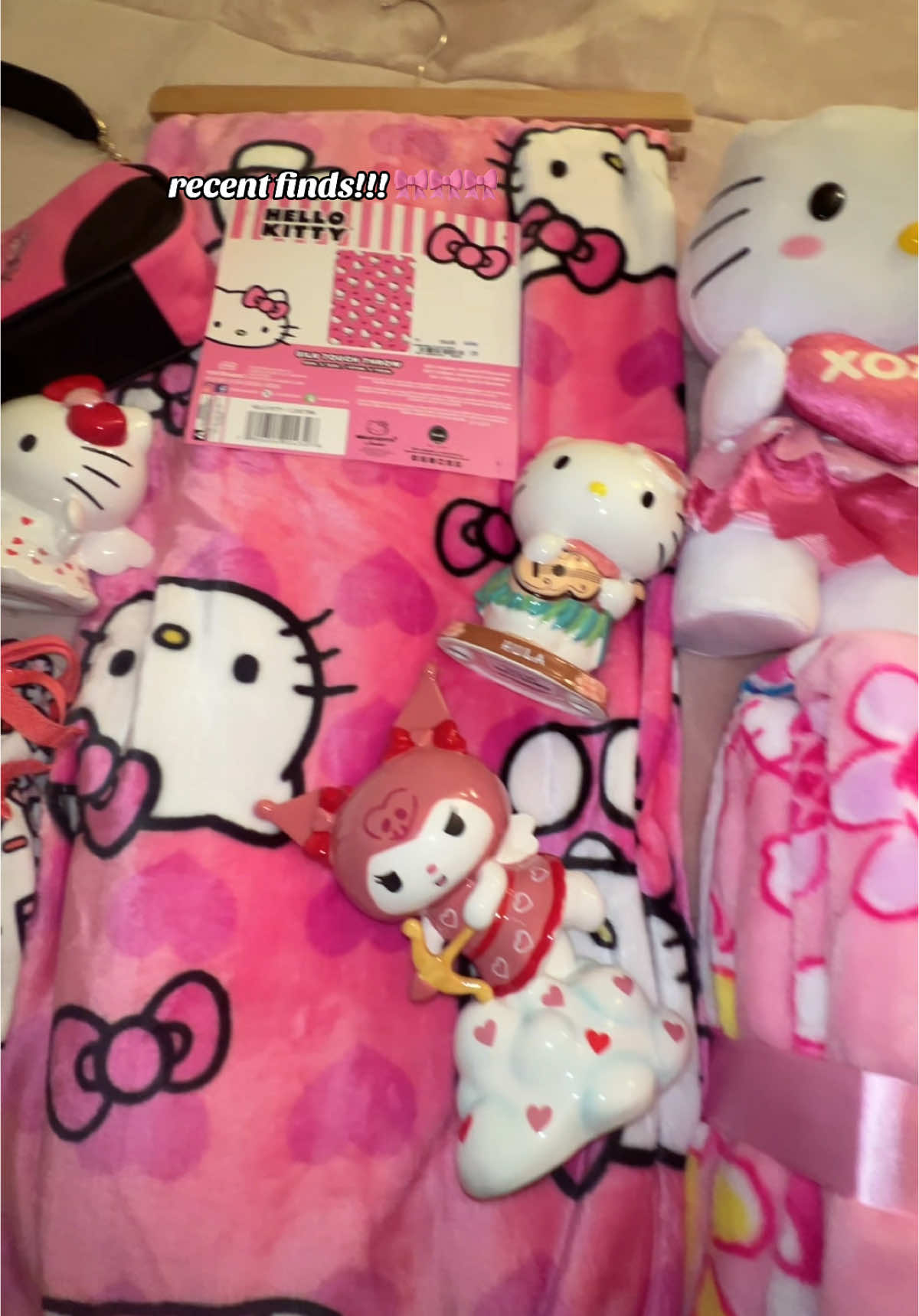 Early morning hunting >> #fyp #hellokitty #hellokittyandfriends #juicycouture #fypシ 