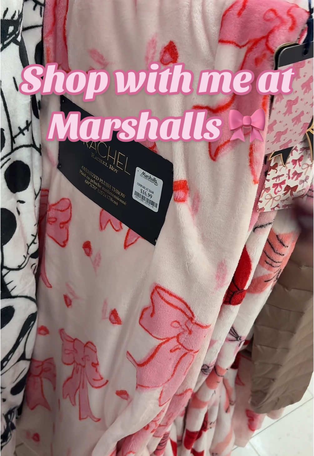 I want everything bow 🎀 @Marshalls #shopwithme #marshalls #marshallsfinds #bow #bowfinds #coquette #hellokitty #hellokittyfinds #juicy #juicycouture #juicyfinds #katespade #katespadefinds #bulls #chicagobulls 