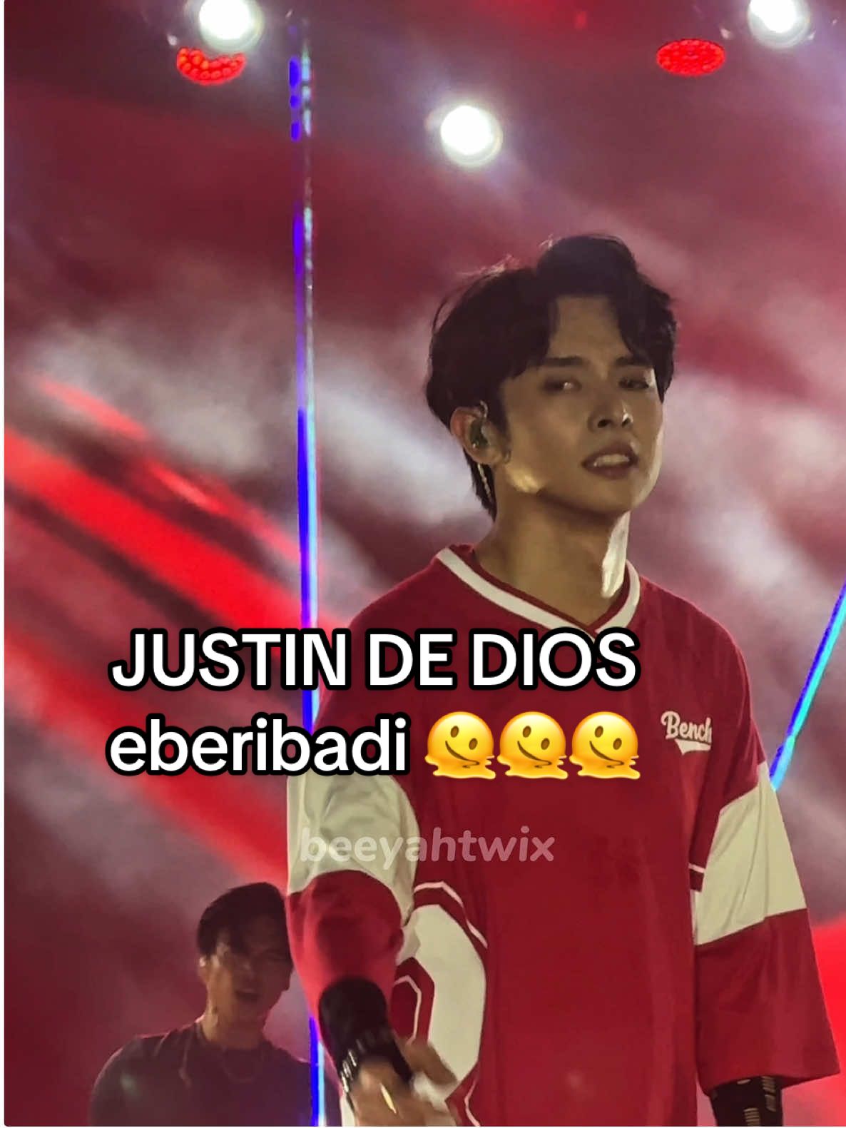 feel ko tinetest po ako ni de dios 😭🫠 @justin i’m not your strongest mais 🫡  #justin #SB19 #SB19_JUSTIN #JBLSoundFest2024 #JBLPH 