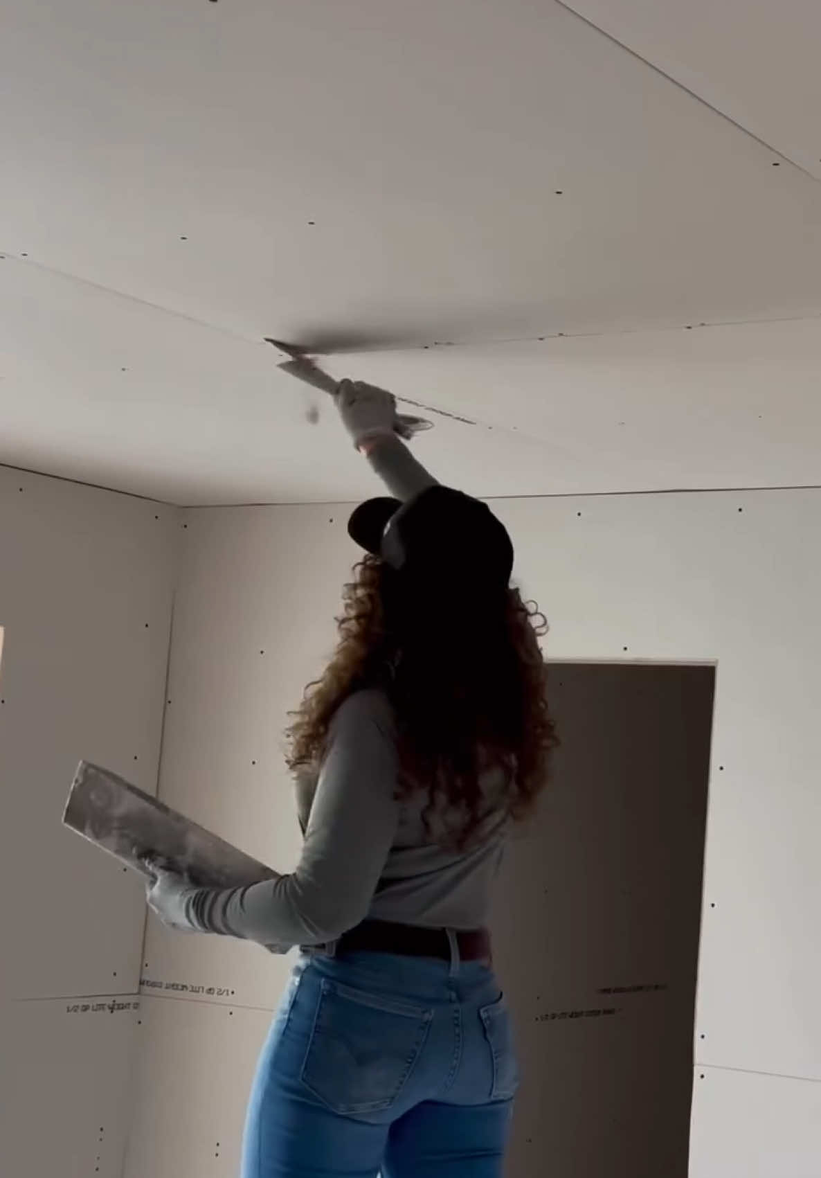 Prep before taping! Removing any broken drywall boards and prefill with easy sand. Tape goes on when the prefill is dry #drywall #construction #work 