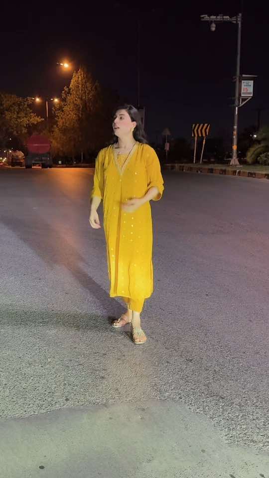 💛 #haseenapathani #hkpathani 