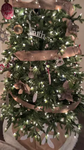 The Holiday is quickly approaching! Get your ResQ necklace or bracelet today! One click notifies your emergency contacts, sends your location and audio. Double click and notify the authorities in addition to your emergency contacts! Stay safe whereever you go! #fyp #giftideas #gift #holiday #holidaycountdown #rescue #safety #women #womenempowerment #jewelry #tiktokshop #neveralone #strong #protection #Lifestyle #travel 