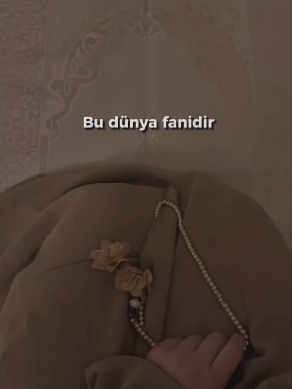 Bu dünya fanidir 🕋🤲🏻📿 #ilahi #ilahiler #ilahilerdenparçalar #keşfet #keşfetteyiz #keşfetedüş #hayirlicumalar #cuma #cumamesajlari #keşfett #islami #islamic #islamicquotes #islamicquote #islami #dinivideolar #dinipaylasimlar #ilahilerde🌹🌹🕋🕋🕋🕋🌹🌹🌹 #budunyafanidir #fanidunya 