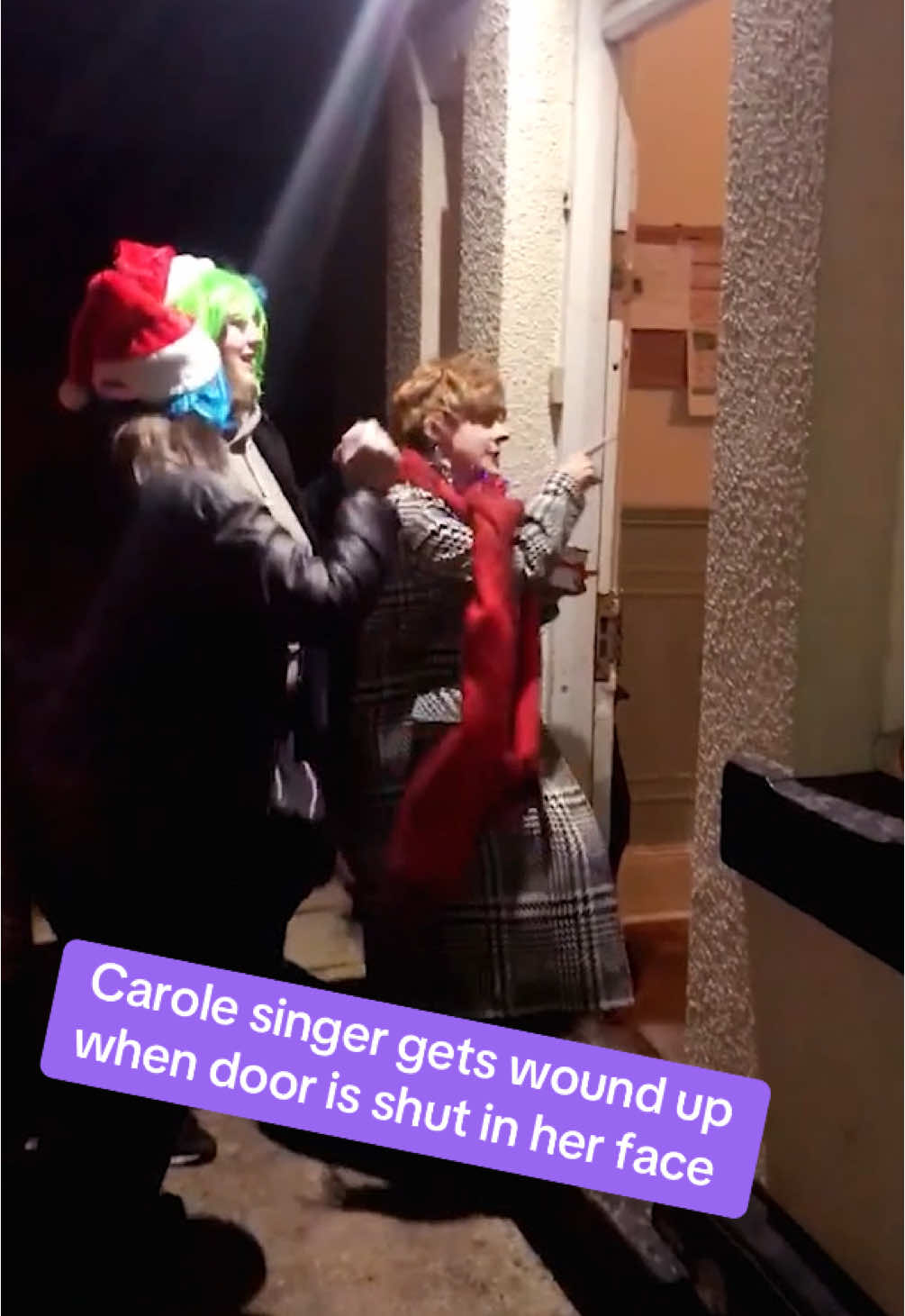 The gals sounded like angels, they didnt deserve that! #fyp #christmas #xmas #funnytiktok 