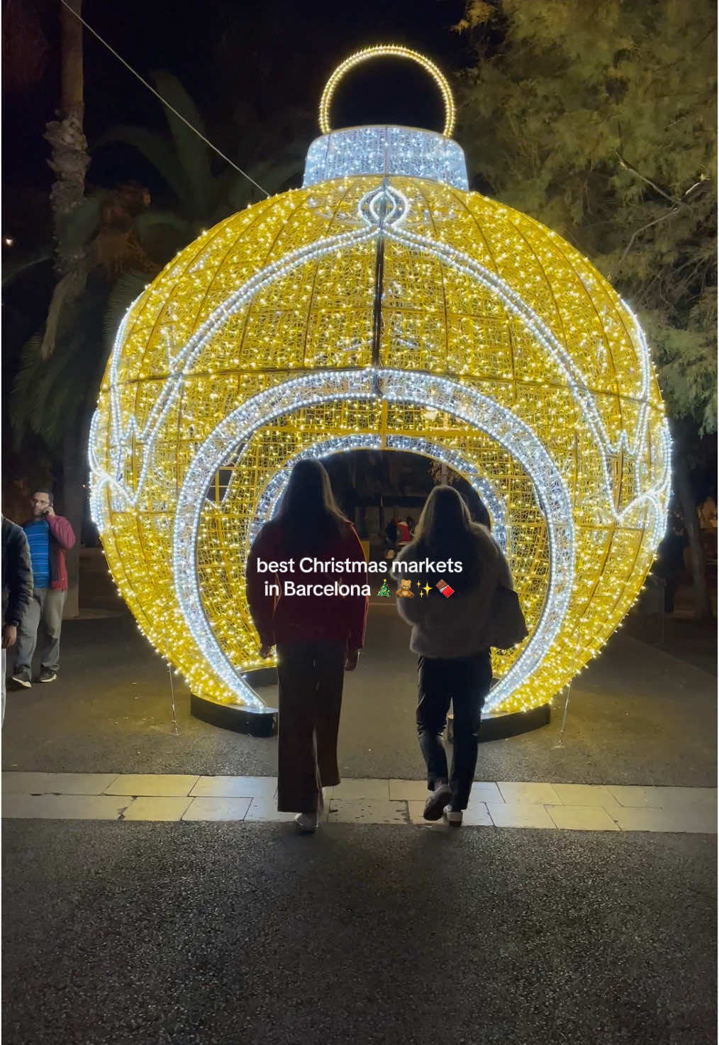 best Christmas markets in Barcelona 🎄 #christmas #christmasinbarcelona #barcelonachristmas #barcelonaindecember #barcelonaguide #barcelonathingstodo #barcelonachristmaslights #christmascountdown #christmasdecor #christmastiktok #christmas #christmastree #christmastok #holidaytiktok #holidayvibes 