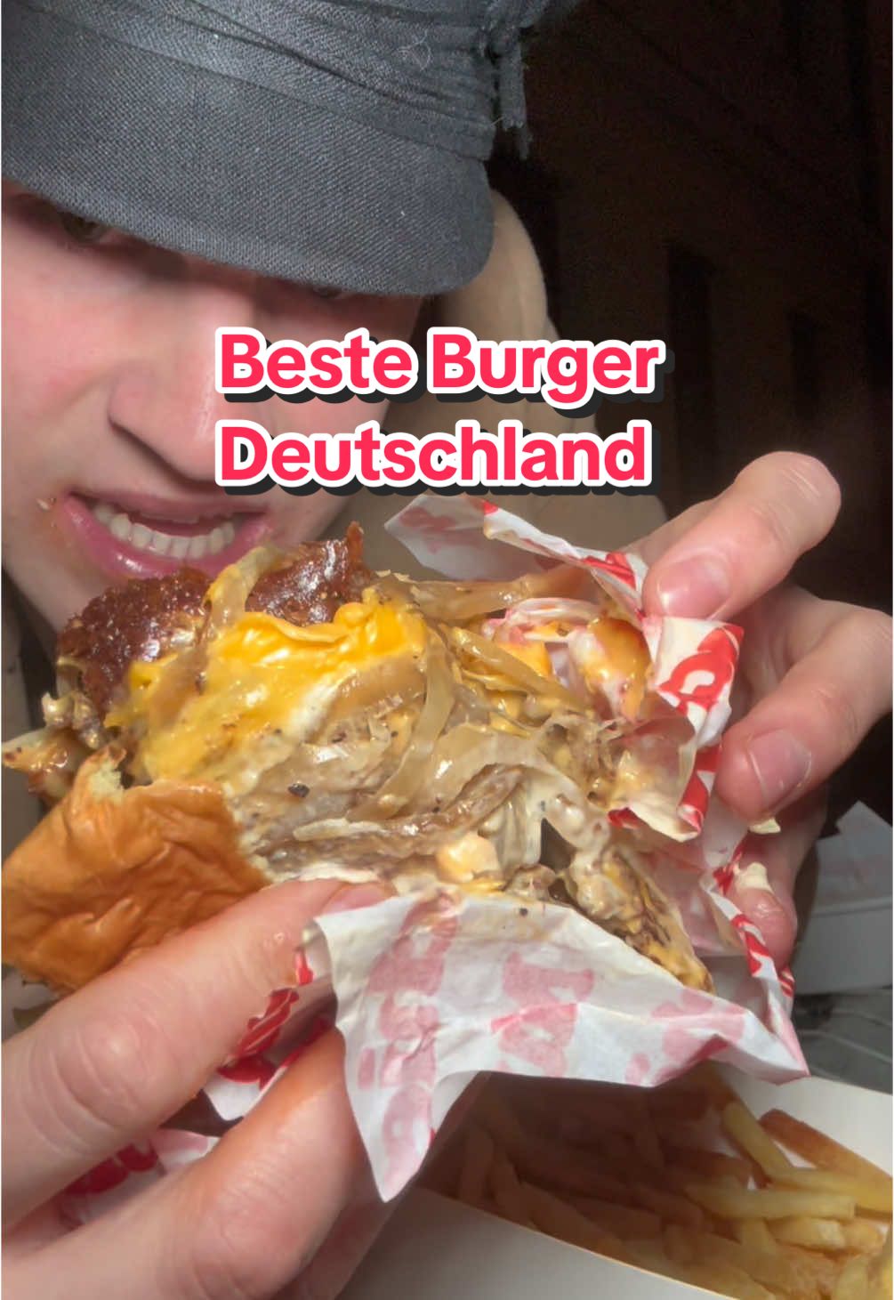 Der beste Burger in Deutschland #burger #munchies #smashburger #oklahoma #birriatacos #friedchicken #cheese #pommes #berlin #berlinfood #munchiesberlin #tastetest #fyp 