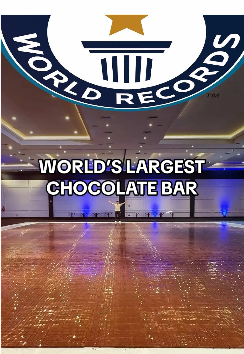 World’s Largest Chocolate Bar @Blue Stripes 