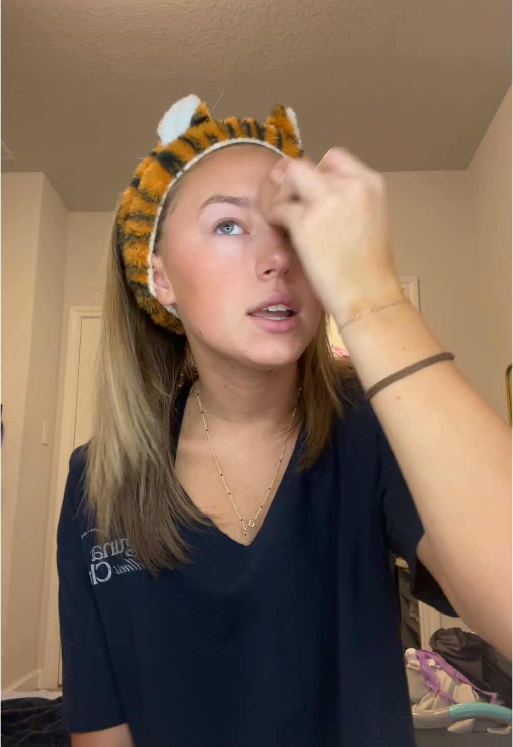 quick grwm 💗💗 #fyp #avalewis #grwm @Saie @Milani Cosmetics @Haus Labs by Lady Gaga @Benefit Cosmetics @Glossier 