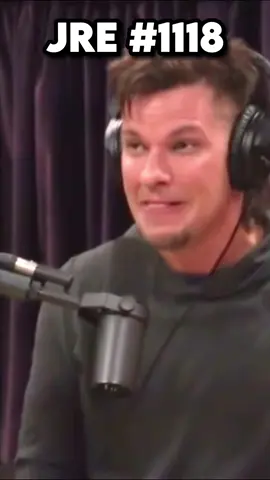 4$ For A Drawing? 😂 #joerogan #joeroganpodcast #joeroganexperience #joeroganclips #theovon
