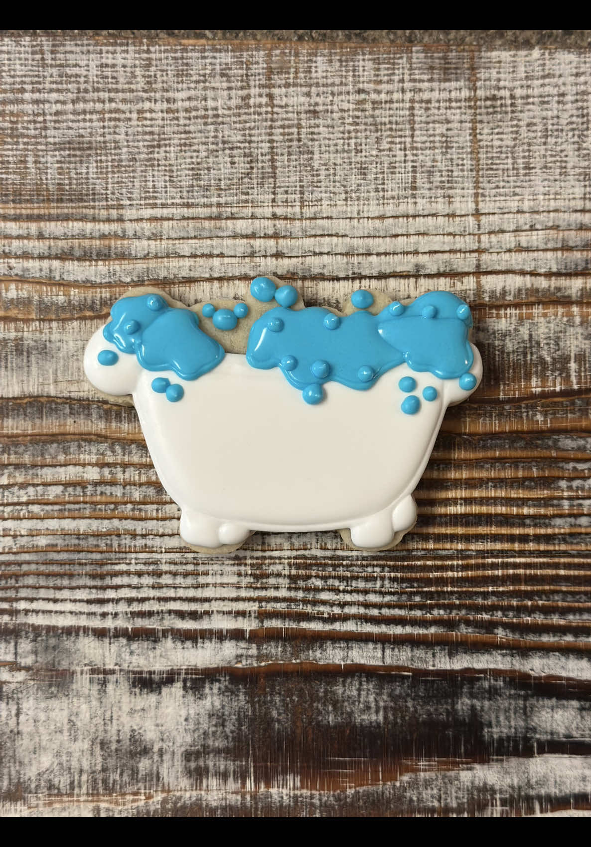 Relax, unwind, and soak up the sweetness 🛁✨ Watch as these spa-inspired bathtub cookies come to life—perfect for a self-care treat or a unique gift! 💕 #CookieDecorating #SpaCookies #EdibleArt #RelaxationVibes #CreativeBaking #CookieInspo #FoodArt #BakingTikTok #SmallBusinessCheck #BakingIdeas #SelfCareCookies #SweetTreats #AestheticCookies #FoodieForYou #FoodieTok #BakingTrend #HandmadeCookies #TikTokMadeMeDoIt #TrendingNow #DIYCookies #CookieLover #FYP #BakingGoals #HomeBaking #DecoratingCookies #SatisfiedTok 