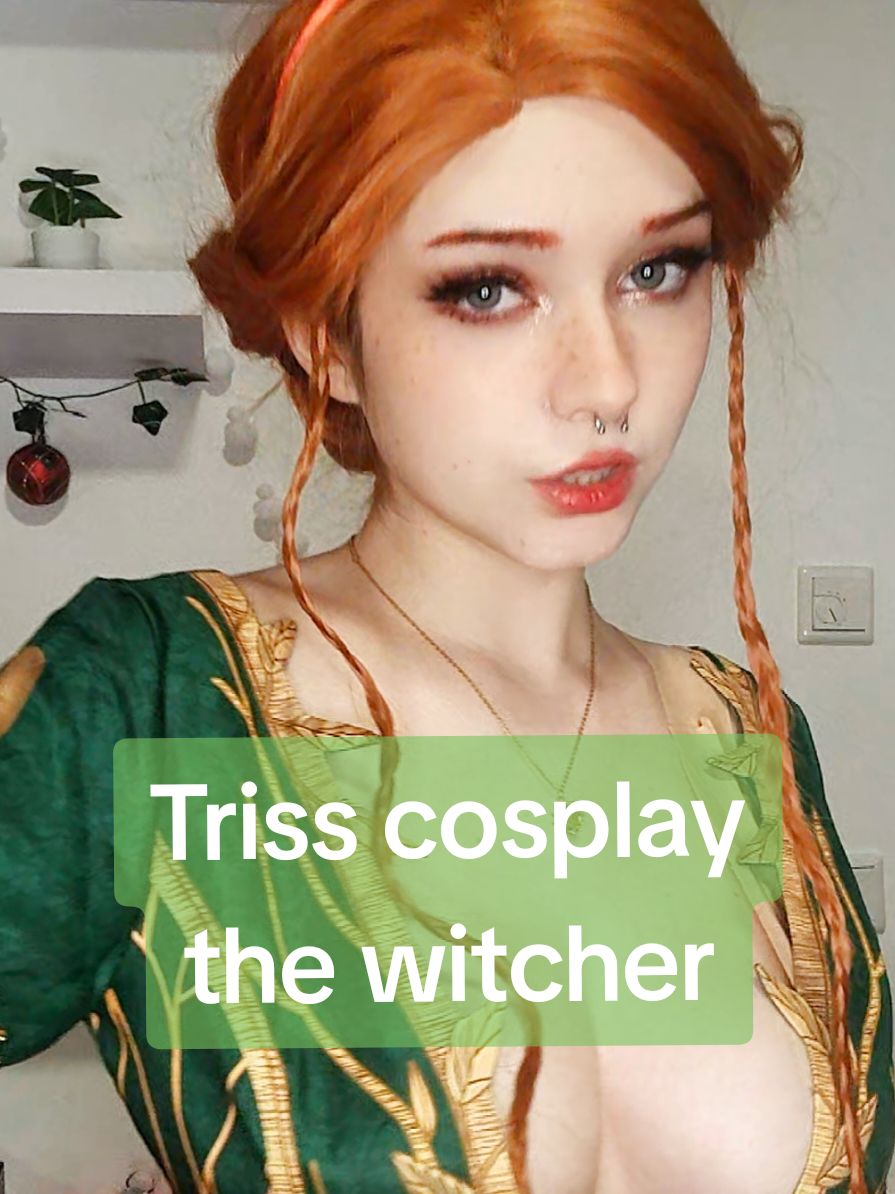 Do you like my triss cosplay?🥰 #cosplay #thewitcher3 #thewitcher #thewitchercosplay #trissmerigold #triss #trisscosplay #trissmerigoldcosplay #thewitcher4 