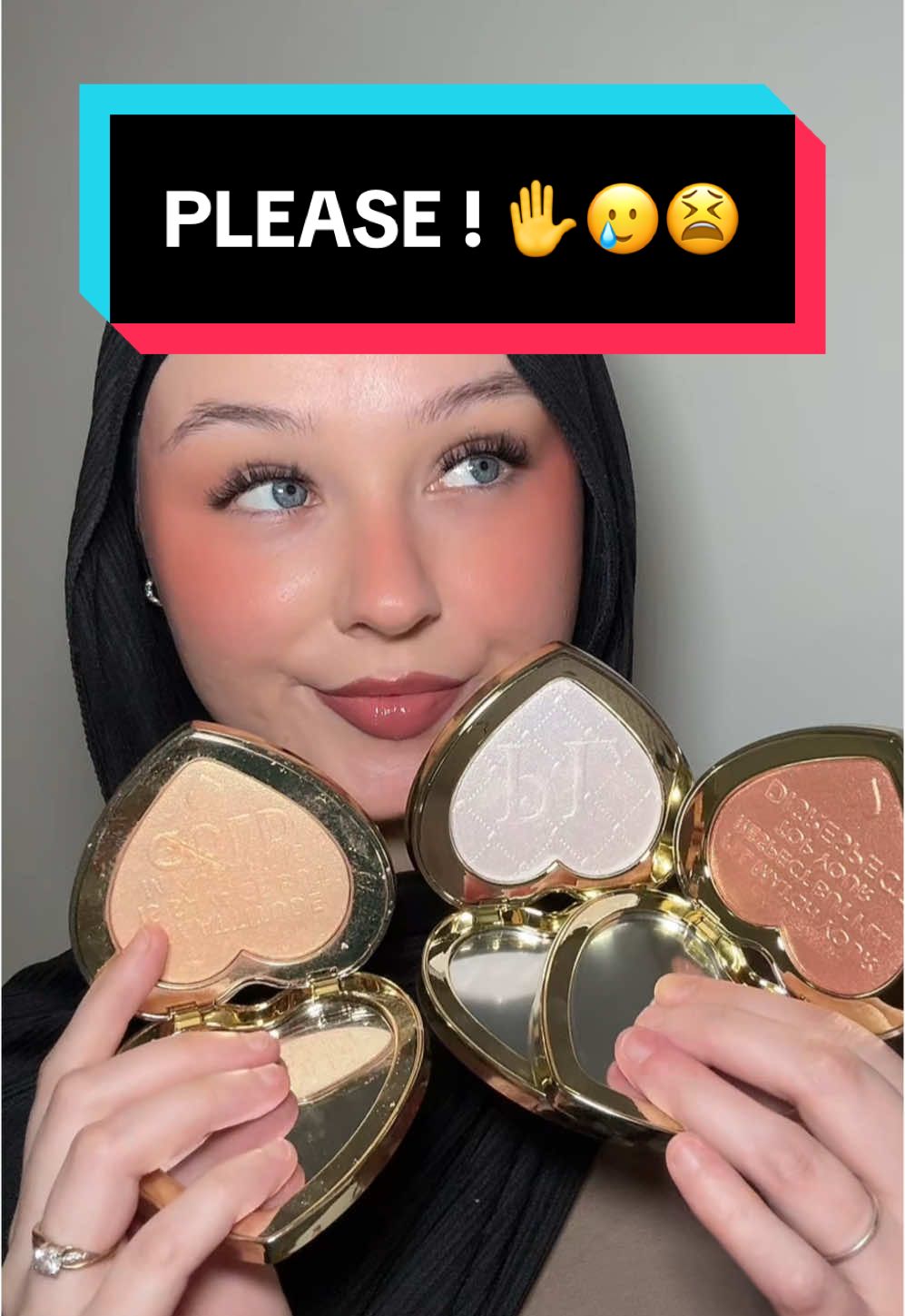 Please can we bring back 2016 highlighter i am begging ✨😫 using my faves @PLOUISE Skin Bling Highlighter ✨💖 #plouise #plouisemakeup #highlighter #2016highlighter #tiktokmademebuyit #plouisehighlighter #fyp #makeup #glitter 