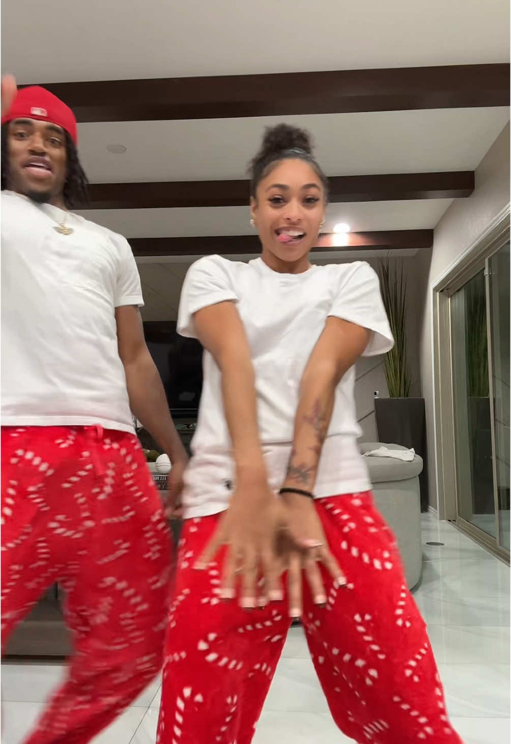 🕺🏽🙆🏾‍♂️ #fypシ #viral #matchingpjs #onthefyp #makemefamous 