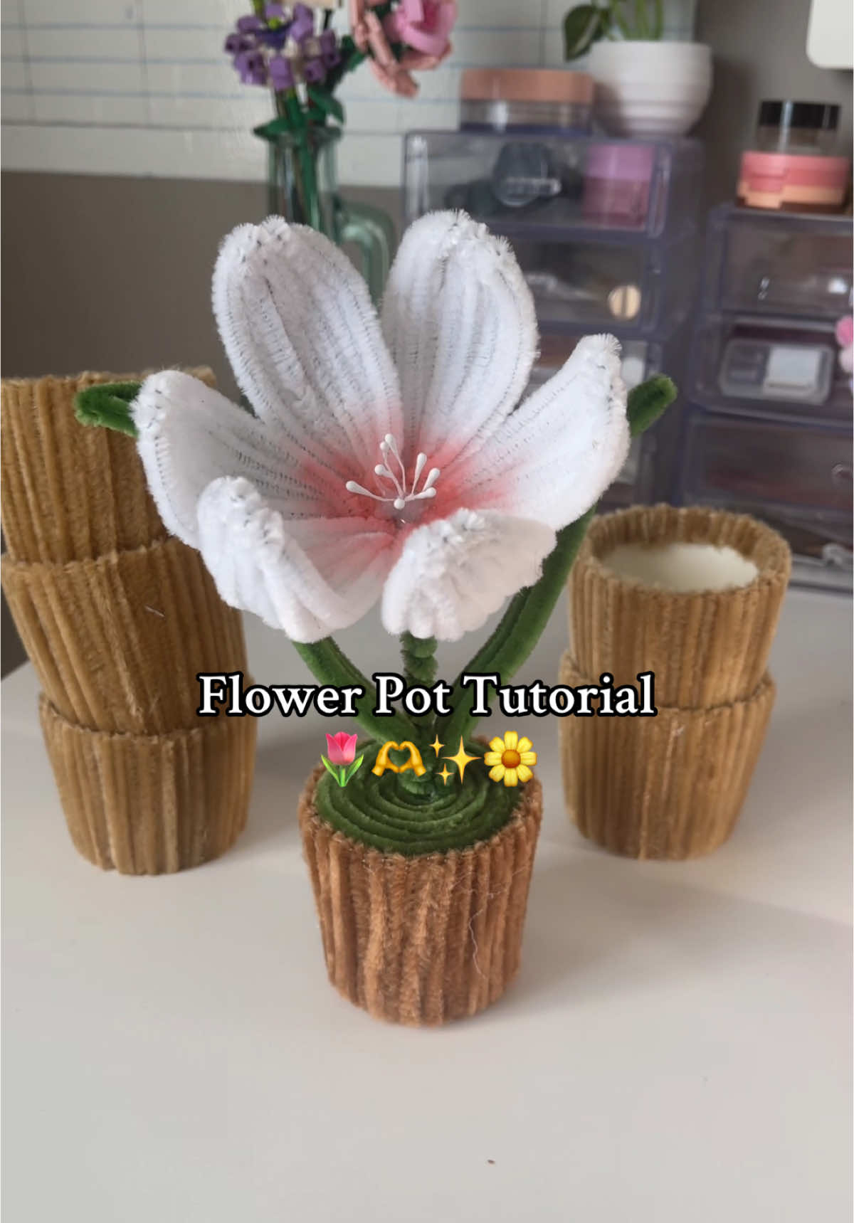 A beautiful flower pot for any flower you want! #crescentcrystals #pipecleanerflowers #foreverflowers #fyp #SmallBusiness #pipecleaners #DIY #pot #flowerpot #tutorial #viral #lily 