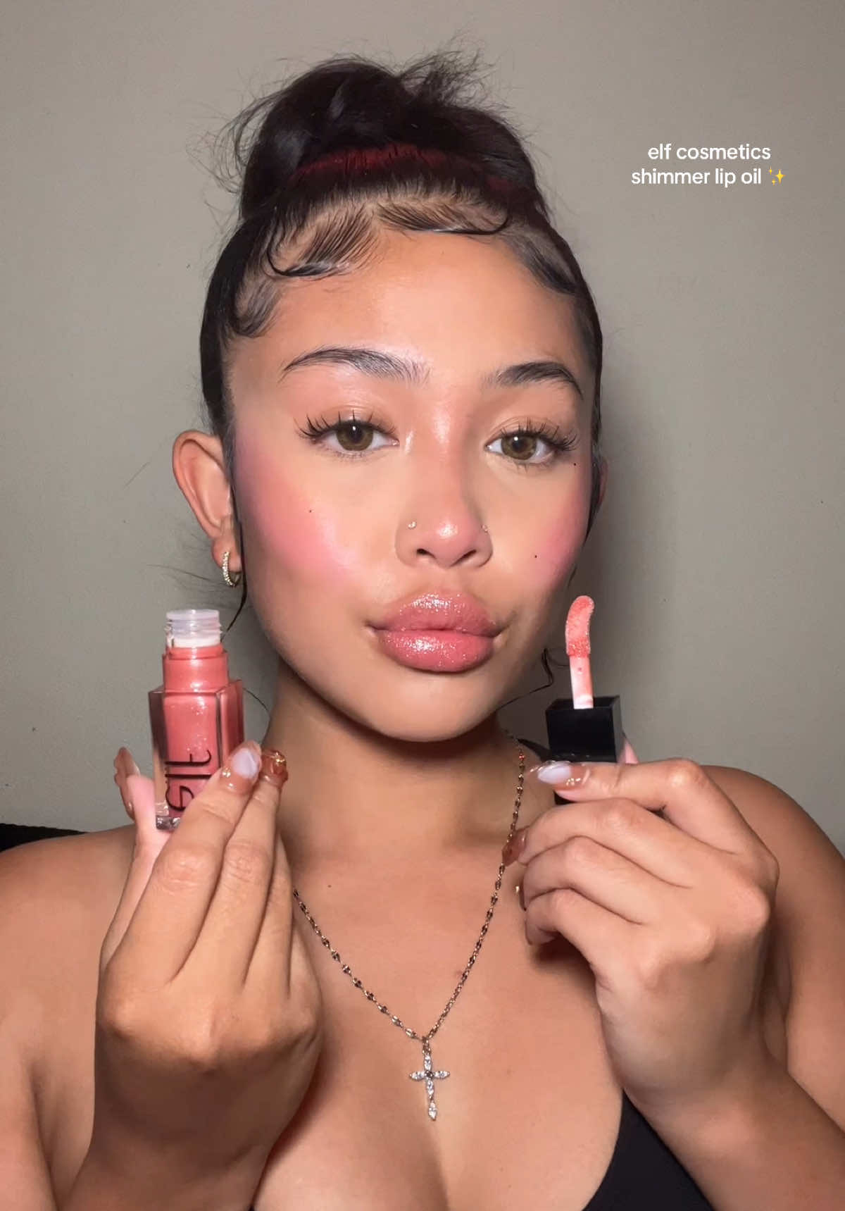 can someone take away my wallet? elf cosmetics new shimmer lip oils is TOP tier 😩😍  p.s. this video is not sponsored, i love their products 🥰  elf cosmetics lip shimmer shade - princess cut 🎀  @e.l.f. Cosmetics #elfcosmetics #lipgloss #lipoil #makeupreview #makeup #creatorsearchinsights  