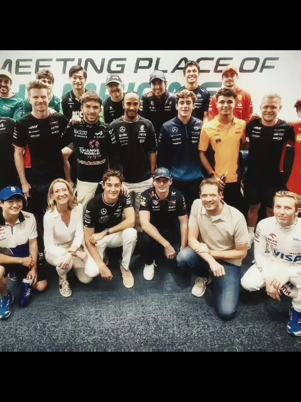 насправді я дуже люблю новачків🤏🏻 #sebastianvettel #danielricciardo #kimiraikkonen #liamlawson #kimiantonelli #olliebearman #формула1 #f1 #formula1 #fyp 