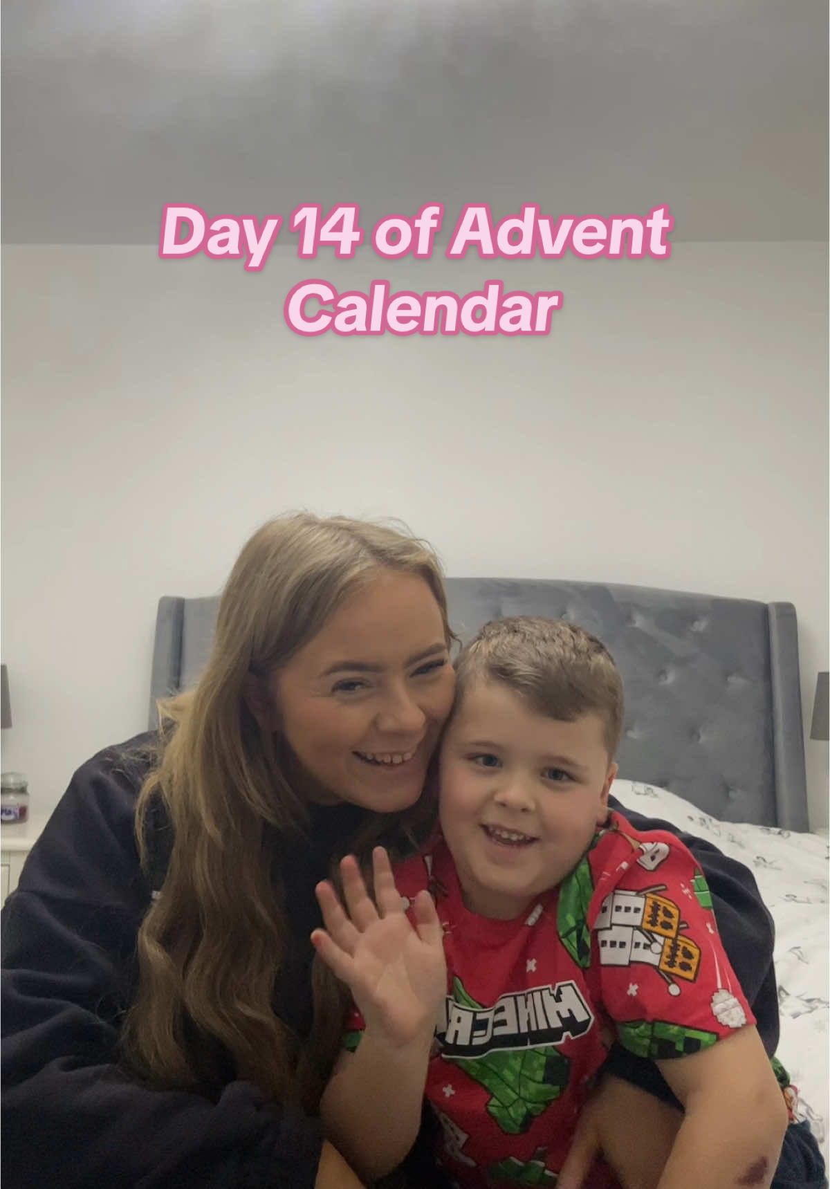 DAY 14 of opening my Advent Calendar’s with my little special guest🥹🎅🏼☃️🎀✨. #emi #christmas #christmastiktok #trend #fyp #videoviral #foryoupage❤️❤️ #shopping #hauls #tiktokfamily #Love #trending #Foodie #FoodLover #FoodTok #adventcalendar #shoppinghaul 