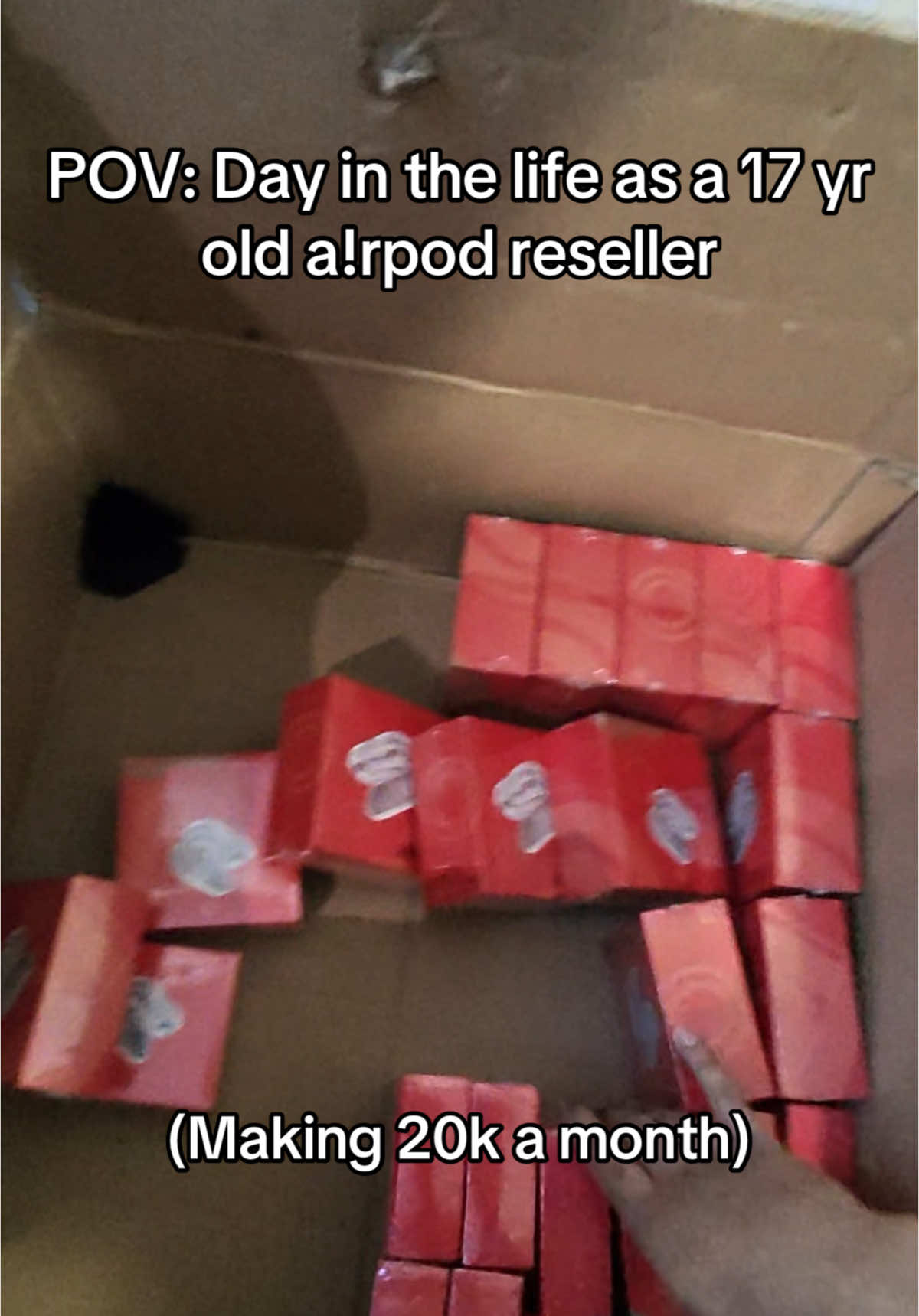 POV: Day in the life as a 17 yr old reseller #airpods #reseller #wifimoney #emoney #supplier #airpodreselling #airpodresellingtips #airpodmax #erich #punchmadedev #reselling #pov #internetmoney #vendor #ecommerce 