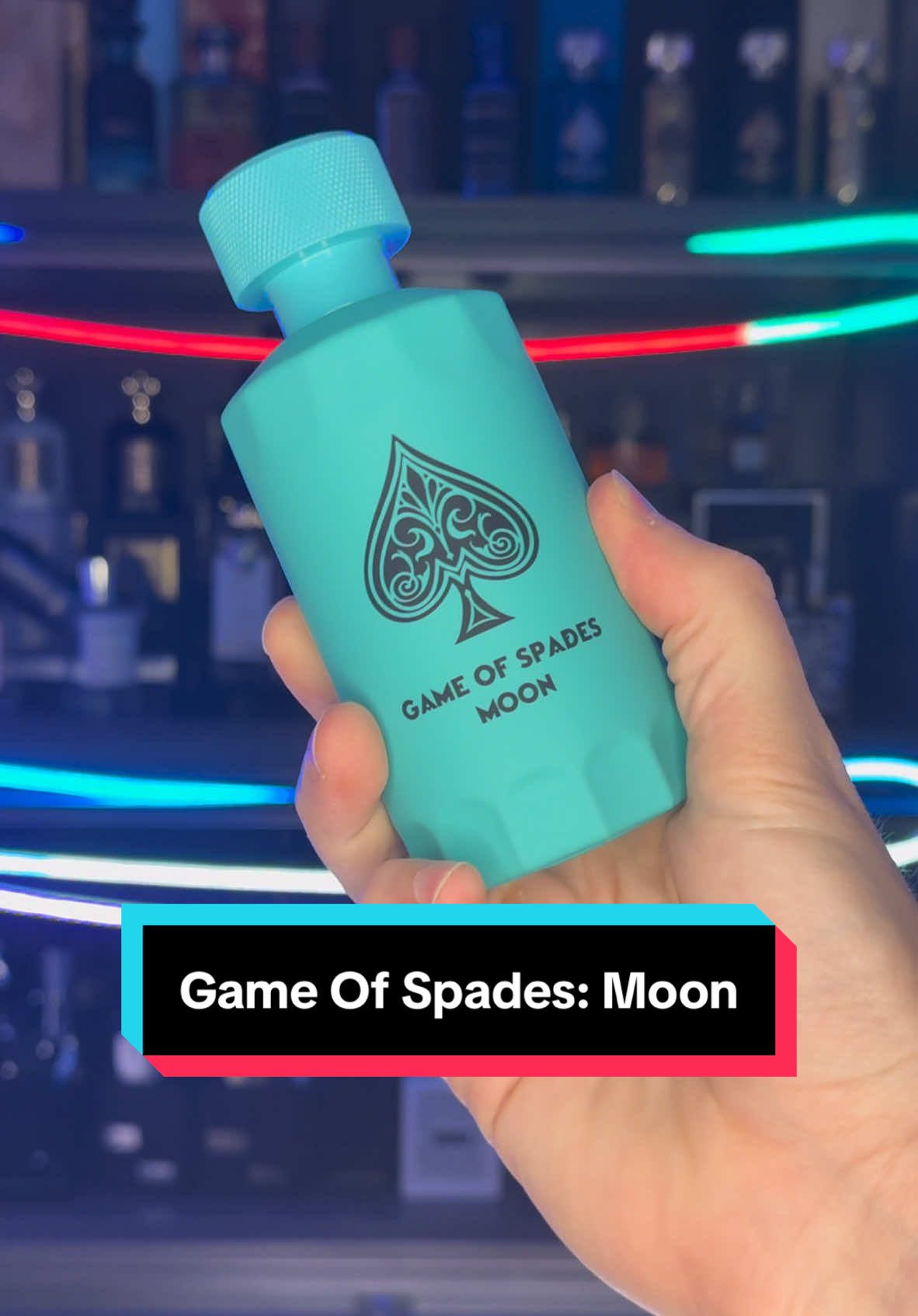 Moon by Game of Spades is a nice caramel and coffee scented fragrance with a touch of jasmine, patchouli, sandalwood.  It also has subtle notes of gardenia, carnation, and sea notes #premiumfragrance #gameofspades 