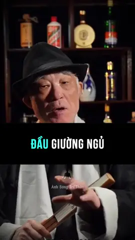 3 Đồ cấm kỵ không được để trên đầu giường #anhsangtrithuc1 #trietlycuocsong #xuhuong #LearnOnTikTok #baihoccuocsong 