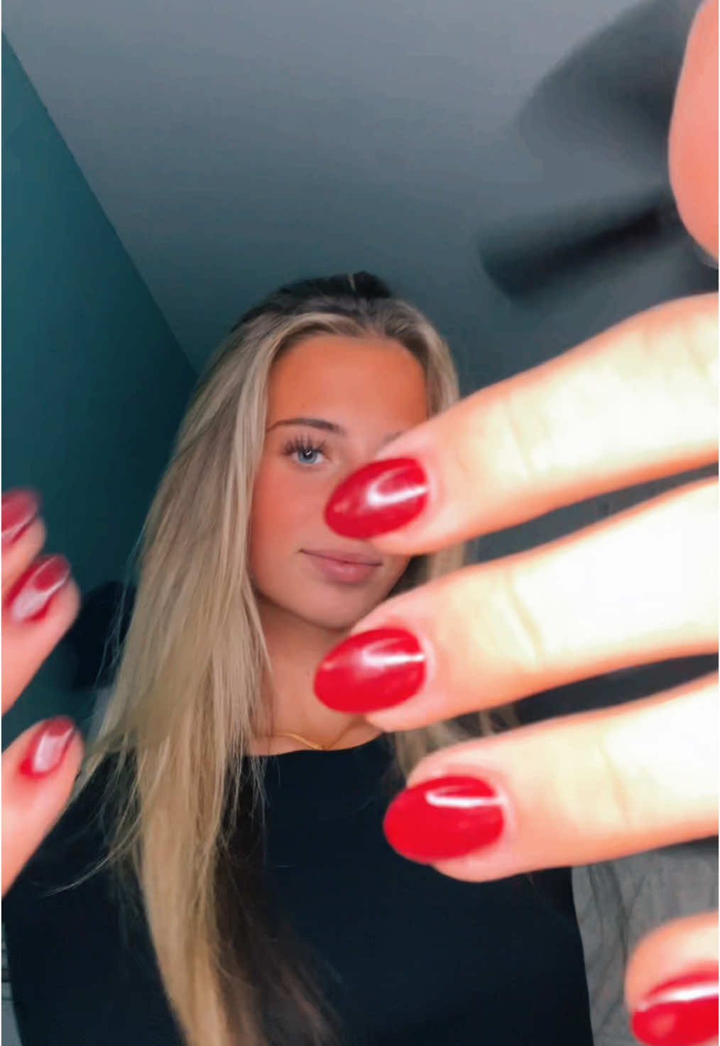 yay christmas nails 🤍#fypシ #viral #nails 