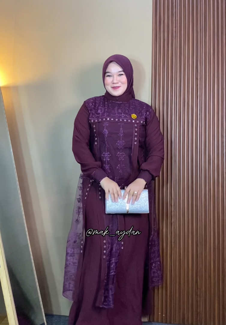 Rekomendasi dress Lebaran mewah elegant🌸 #dres #gamiskekinian #gamislebaran #lebaran2025 