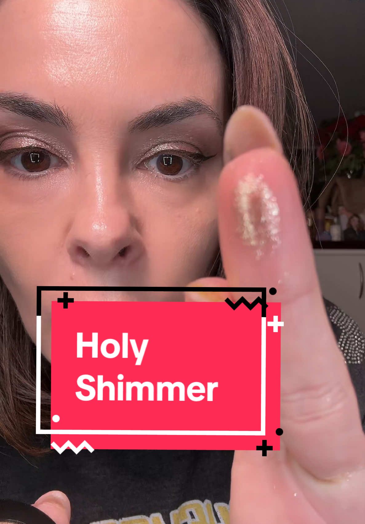 These are amazing eyeshadows for 9 bucks!! @Alora Cosmetics #makeupover40 #eyeshadow #matureskinmakeup #sparkles #affordablemakeup #genx #millennial #eyeshadowtutorial #glam #makeupmusthaves #fyp 