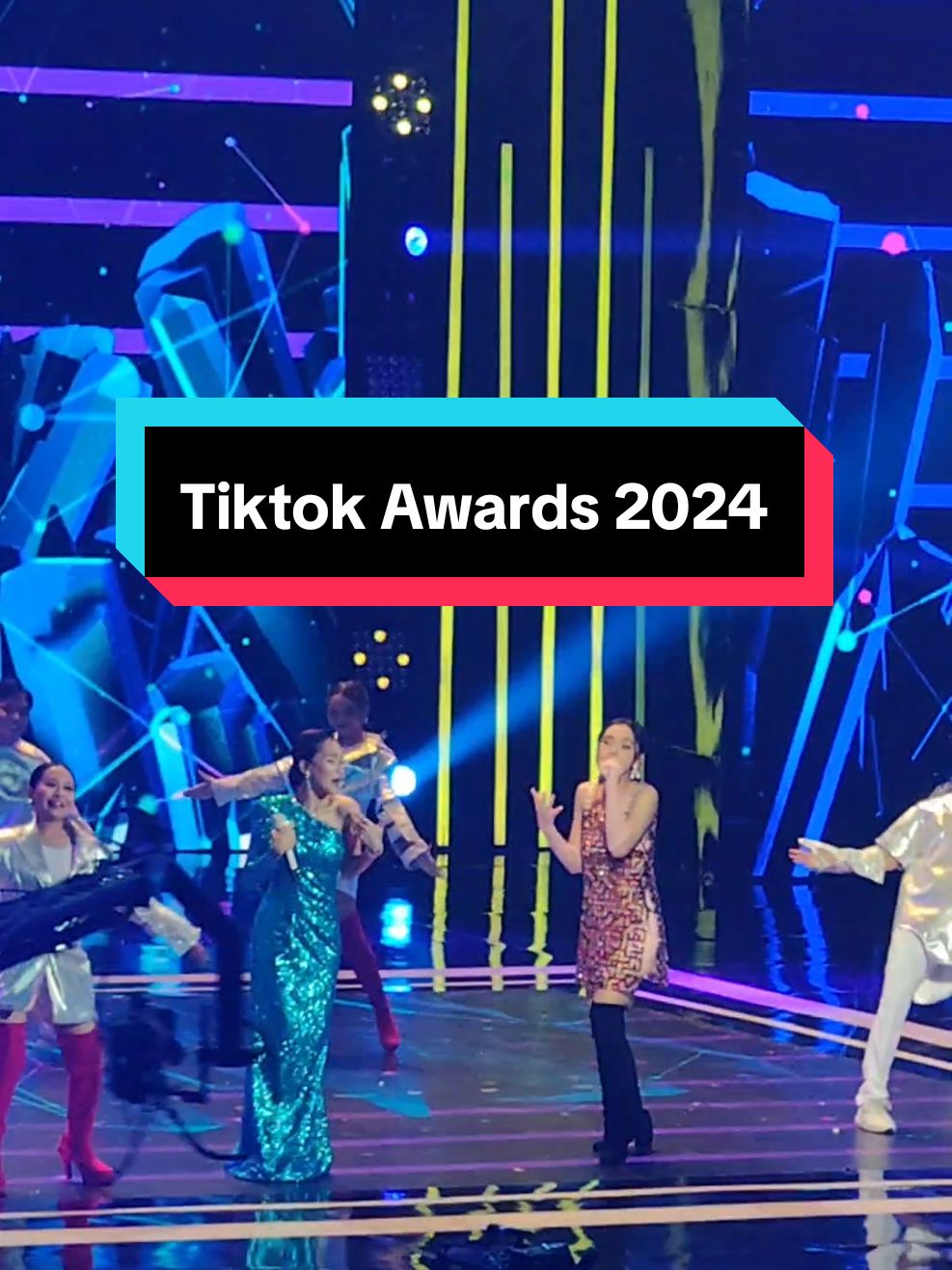 Keseruan Tiktok Awards 2024 💥 . . Thank you for invitation nya @cillacillo_  . . #tiktokawards2024 #TikTokTainment #tiktokawards #foryou #lyodra #ayutingting #bernadya #arilnoah #rhomairama #juicyluicy 