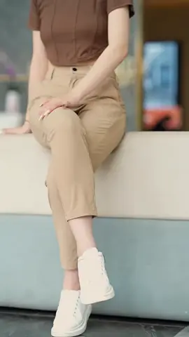 Candy Pants with button for women strechable plain pan🤍✨#candypants#pants#strechable#affordable#highquality#TikTokPromote#fyp#trending#foryoupage#foryou 