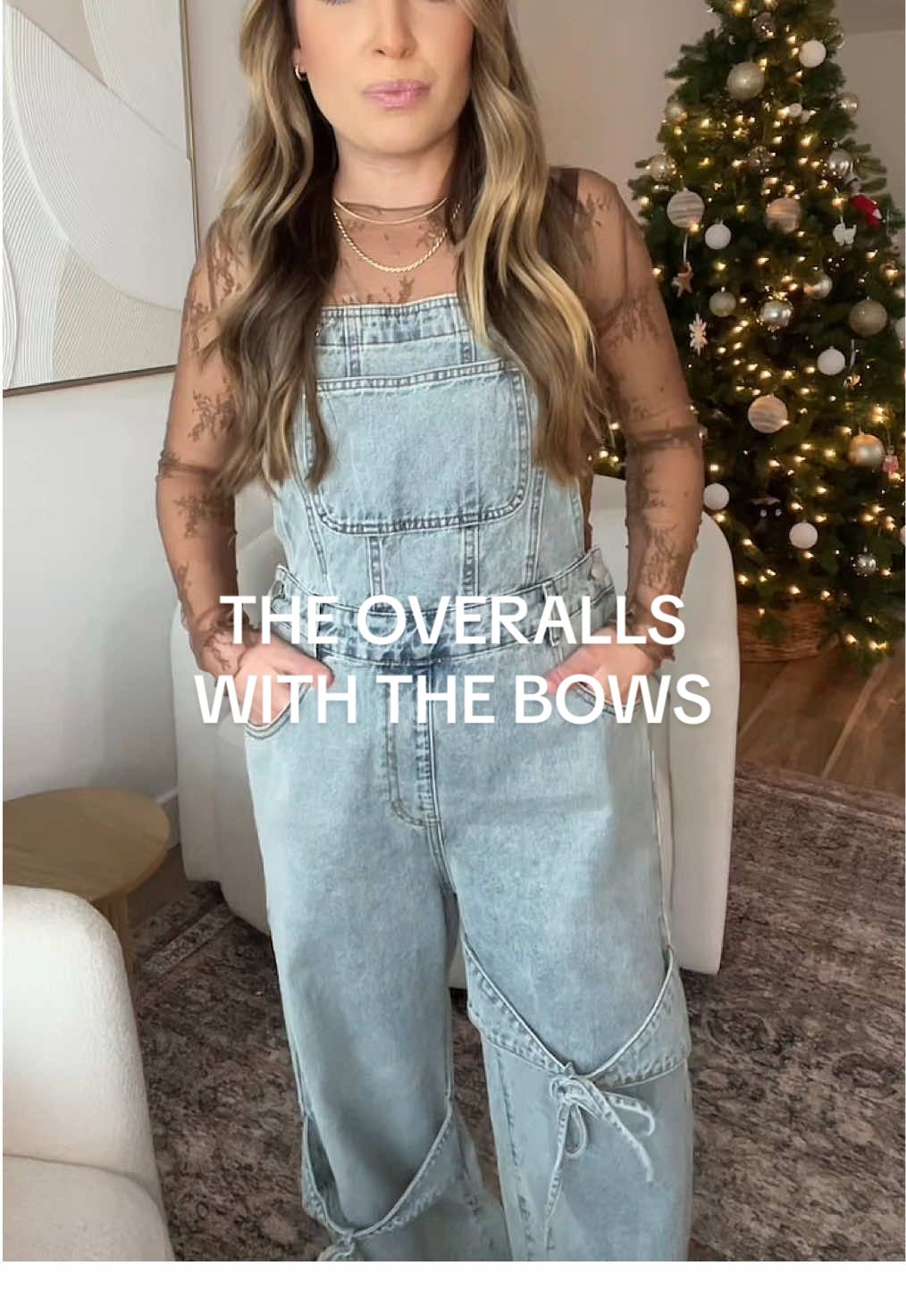 OBSESSED! Wearing size small🤎 #overalls #overallsoutfits #overall #giftsforher #casualoutfits #haolidayhaul 