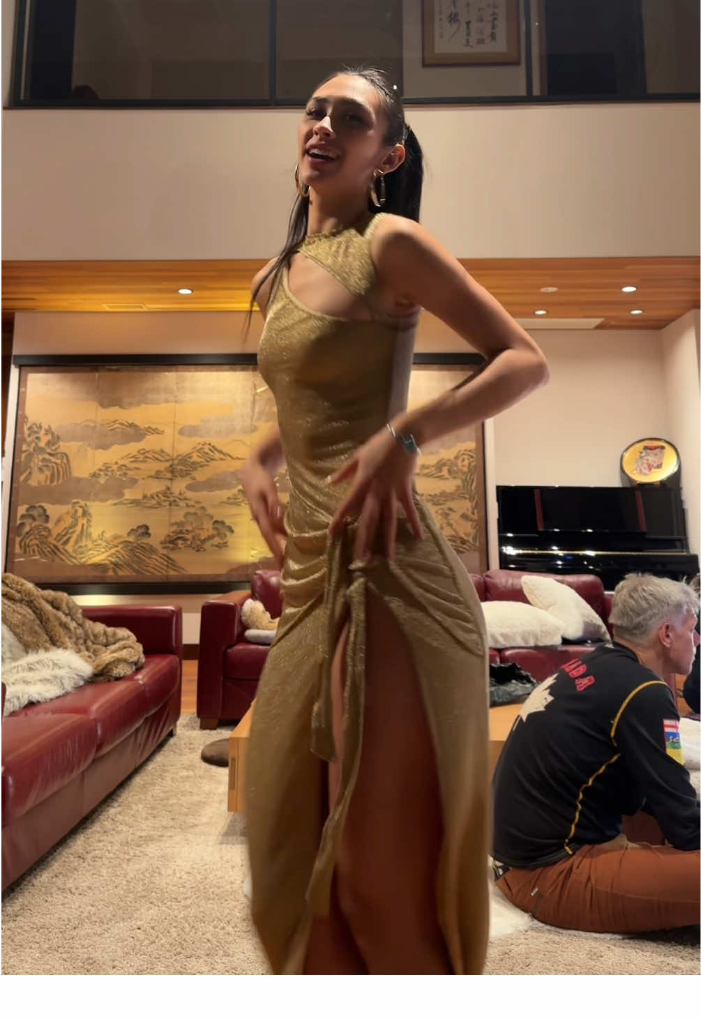 dads figuring out the new tv while i play dress up w my new dresses - - - - #dress #gold #golddress #maxidress #japan #niseko #caitknight #tryon #tigermist  dress from @Tiger Mist 