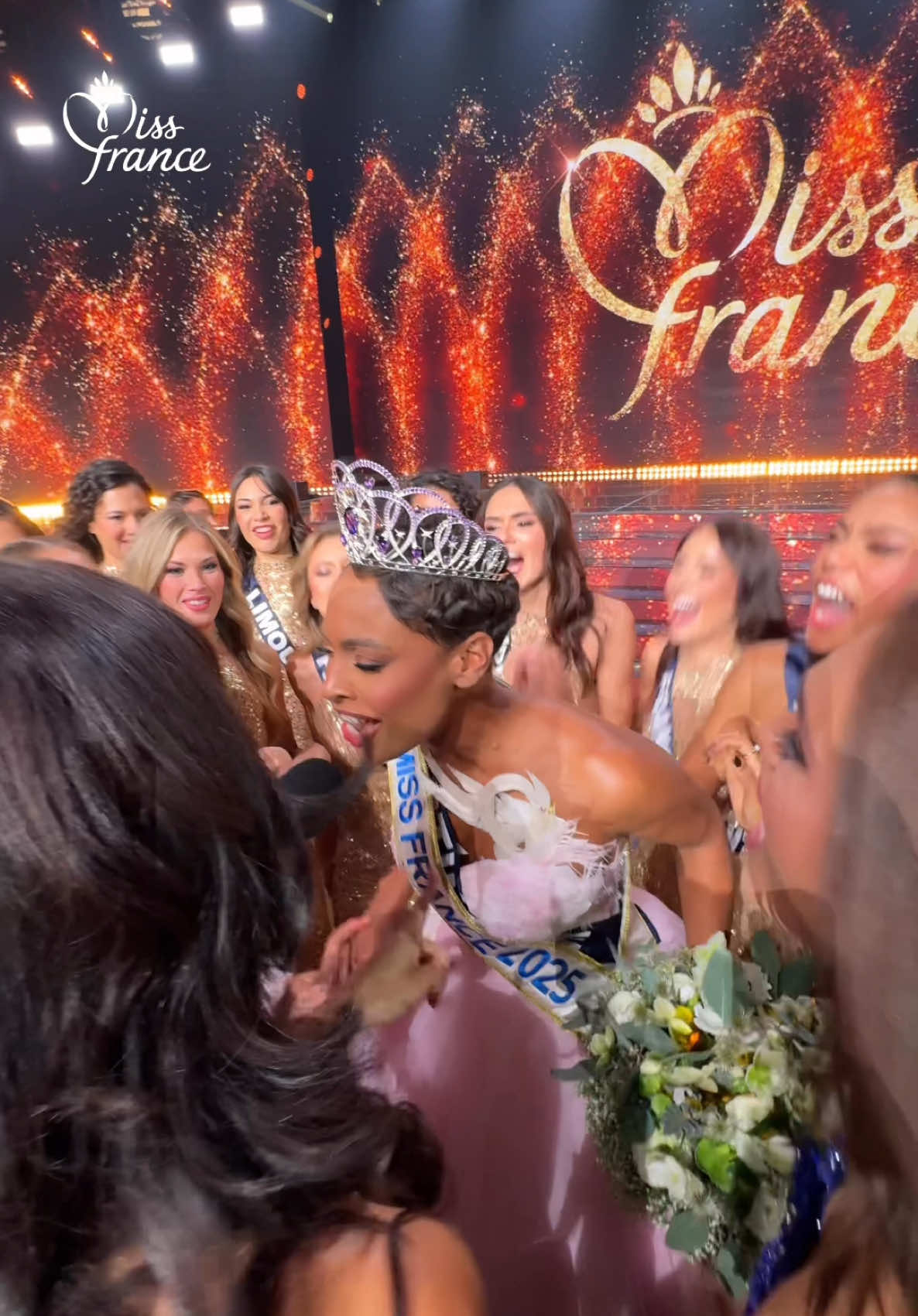 Un rêve qui devient réalité pour Angélique Angarni-Filopon, Miss France 2025 👑 💄: @sothysparis 💇‍♀️: @saintlague 👑: @mauboussin_officiel #missfrance #missfrance2025