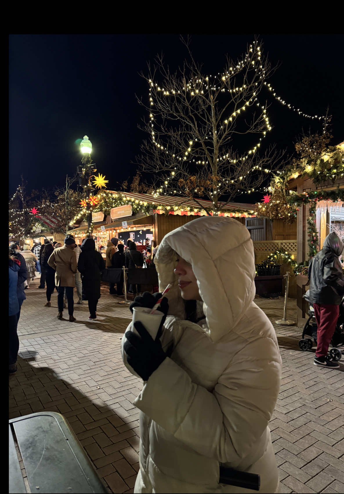 Siempre que vengo aquí me siento como en una película de navidad🥺🎄☃️ #fyp #CapCut #contentcreator #vlogs #carmel #christmas 