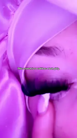 #lashes #lashextensions #clusterlashes #relatable #fyp #viral #girlythings 