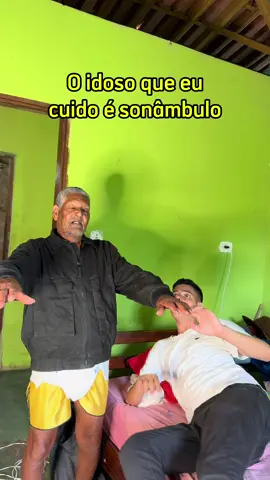 O bebê é de verdade!! 😳😂