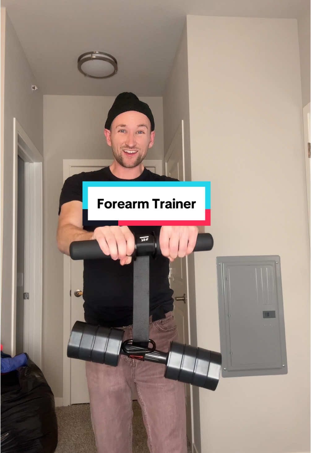 Start the new year off RIGHT #fitbeast #training #workout #forearmworkout #forearms #homegym 