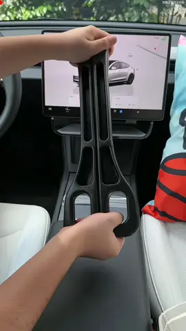 Car seat gap filler universal for most cars#car #cars #carsoftiktok #caraccessories #auto #automotive #viral #cargoodthing #autoaccessories #carlovers #blazexel #fyp 