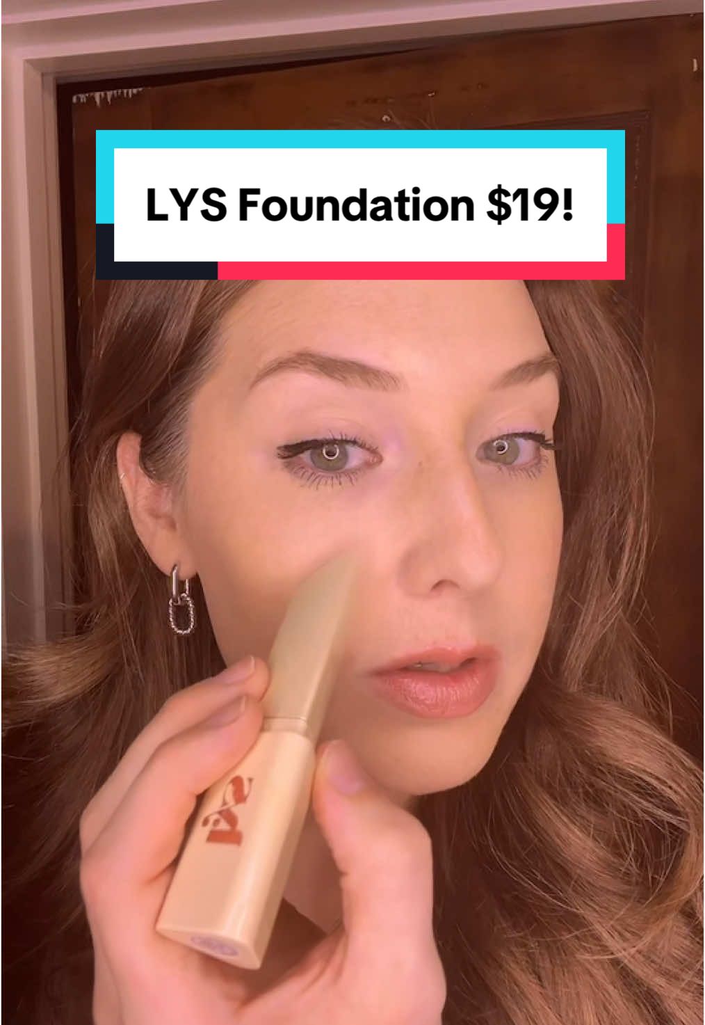 🎨🎨🎨The shade match is amazing 🎨🎨🎨#creatorsearchinsights #lys #lysbeauty #foundation #foundationstick #foundationmatch #blend #tiktokshopholidayhaul #skintint #skintintfoundation #skinlovingfoundation #makeup #makeuptutorial #makeuphacks 