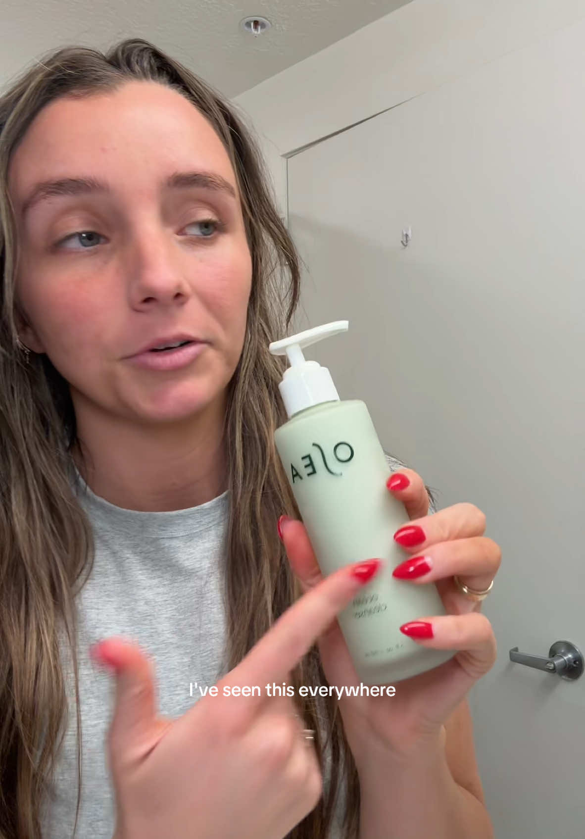 lol what other @OSEA Malibu products do i need to try bc this face wash is so good 
