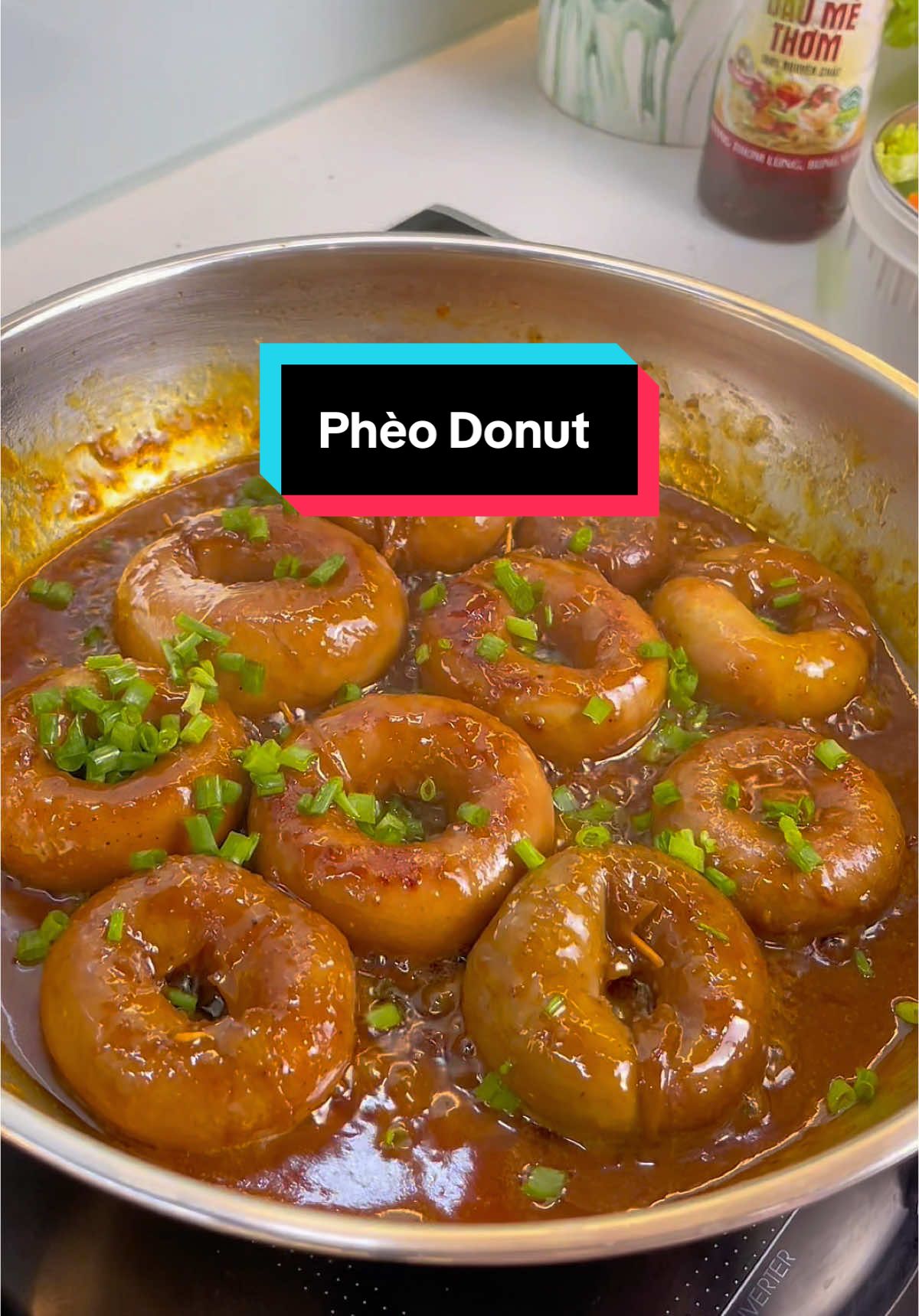 Phèo Donut khìa nước dừa siêu thơm siêu bắt cơm - đu trend món mới cho chồng mang đi làm#nhaquynhdam #ancungtiktok #pheodonut #pheocuontron #Motgiotthomlung #Monngonbungvi #Meizan #DaumeMeizan