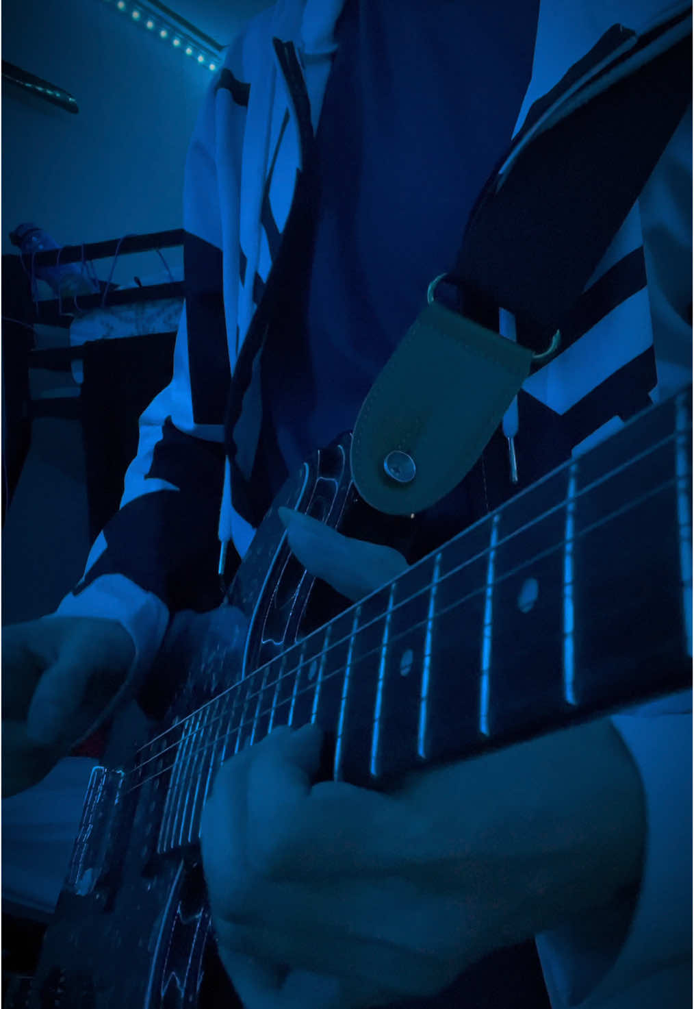 Beautiful Things - Benson Boone  #beautifulthings #electricguitarcover #electricguitar #guitartok #coversong #fyp 
