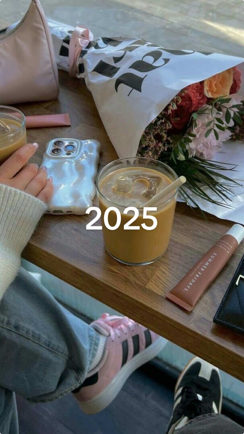2025 energy 💫 #moodboard #visionboard #2025 #newyear #newyearresolution #goals #manifest 