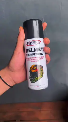 Kalian nyari produk untuk bersihin helm?nih ada produk dari fibshield helmet disinfecting,di jamin auto kinclongg helm kalian😍#fibshield #fyp 