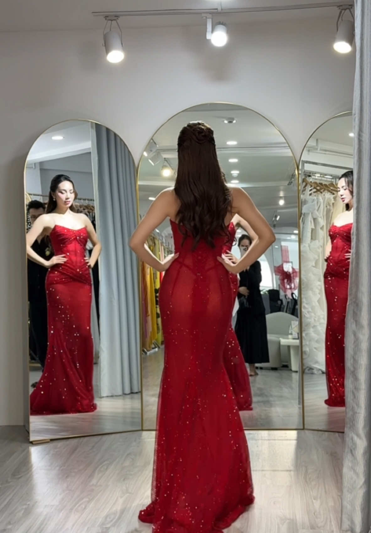 Fitting sớm mai 😍